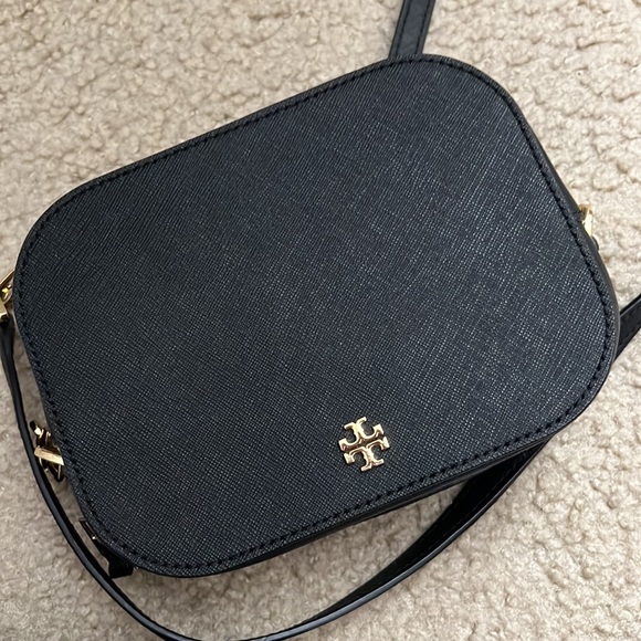 Tory burch Robinson Round Crossbody Bag Black preowned - Picture 11 of 15